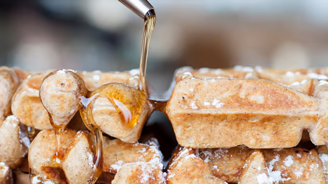 Dames Chicken & Waffles